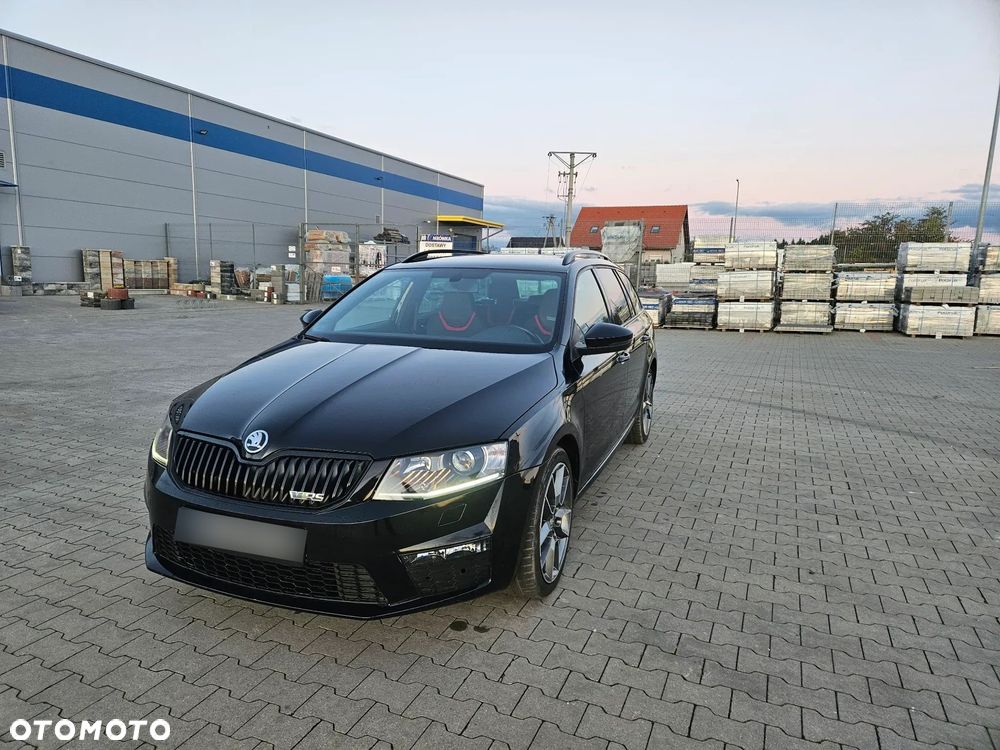 Skoda Octavia 2.0 TDI RS - 1