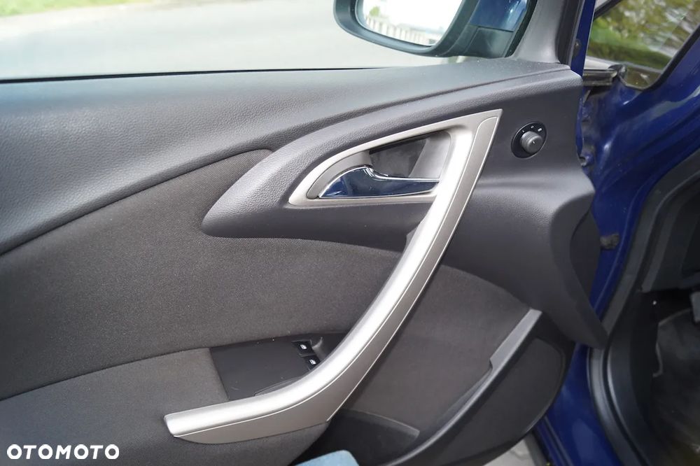 Opel Astra 1.7 CDTI DPF Style - 26