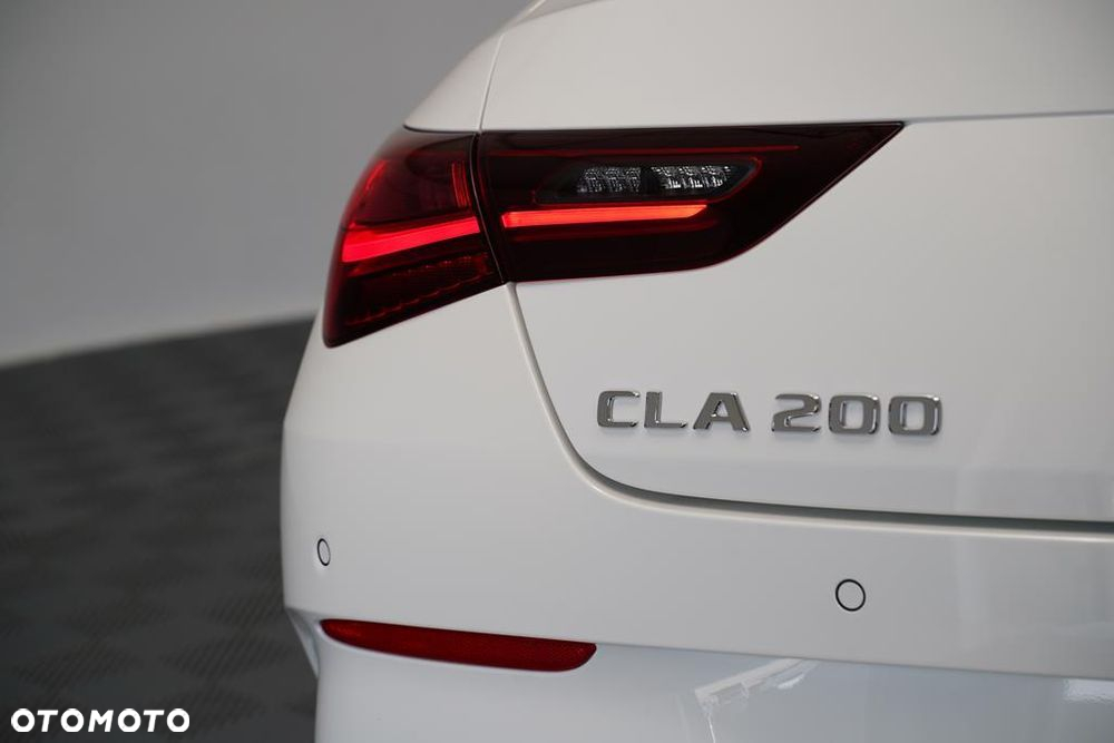 Mercedes-Benz CLA 200 mHEV AMG Line 7G-DCT - 23