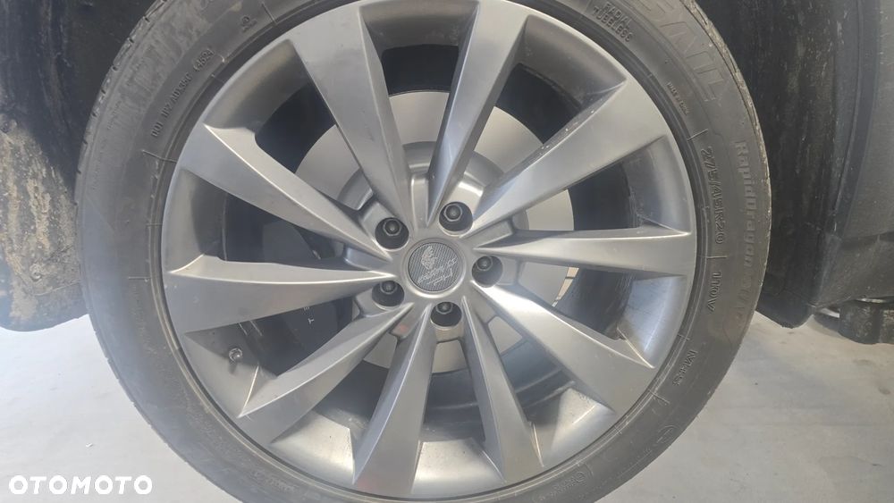 Tesla Model X Long Range - 27