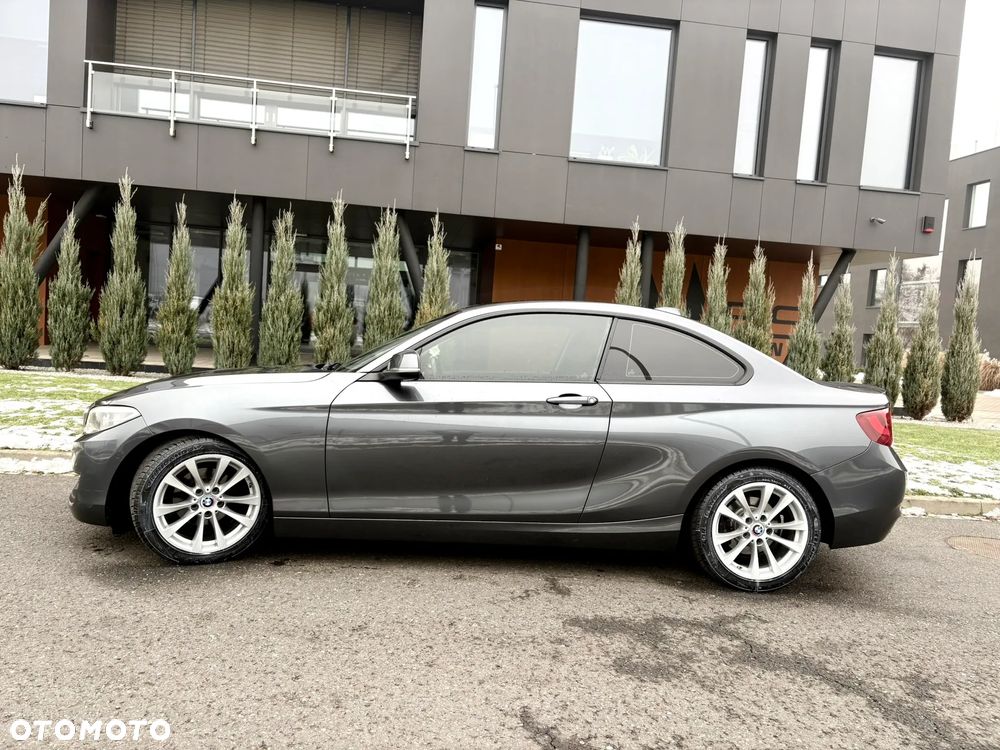 BMW Seria 2 218d Sport Line - 5