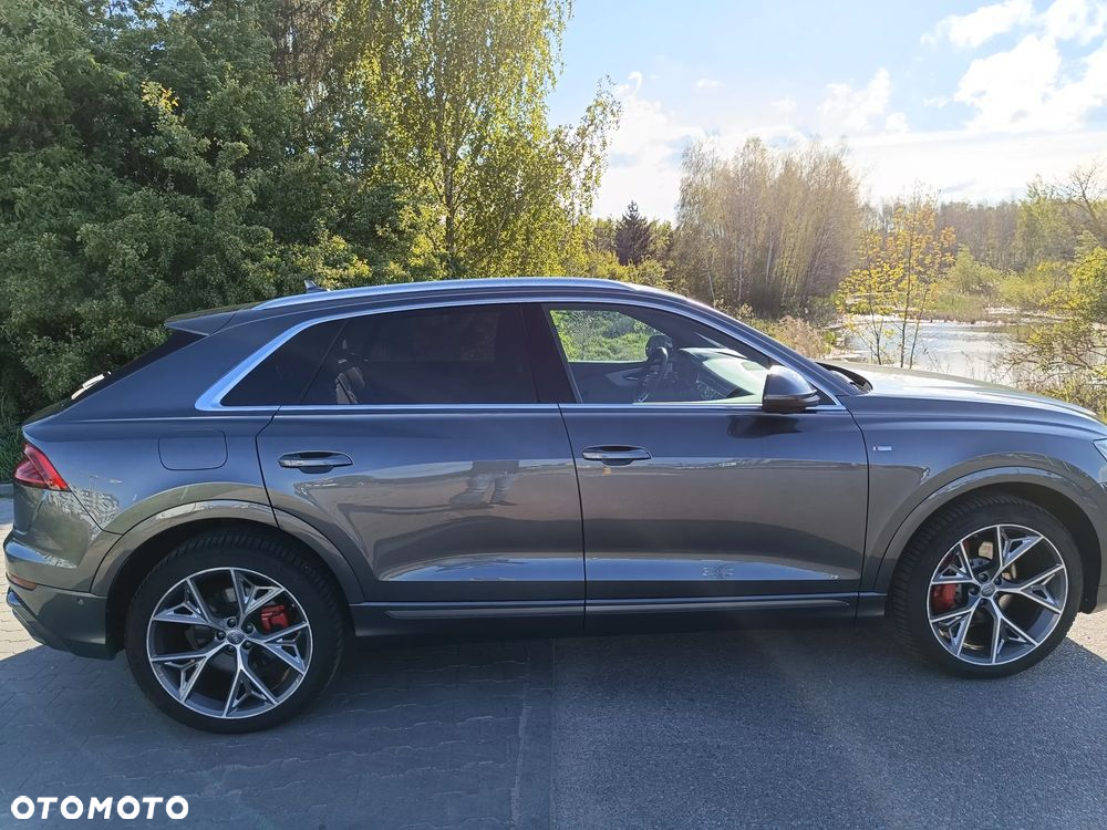Audi Q8 - 5