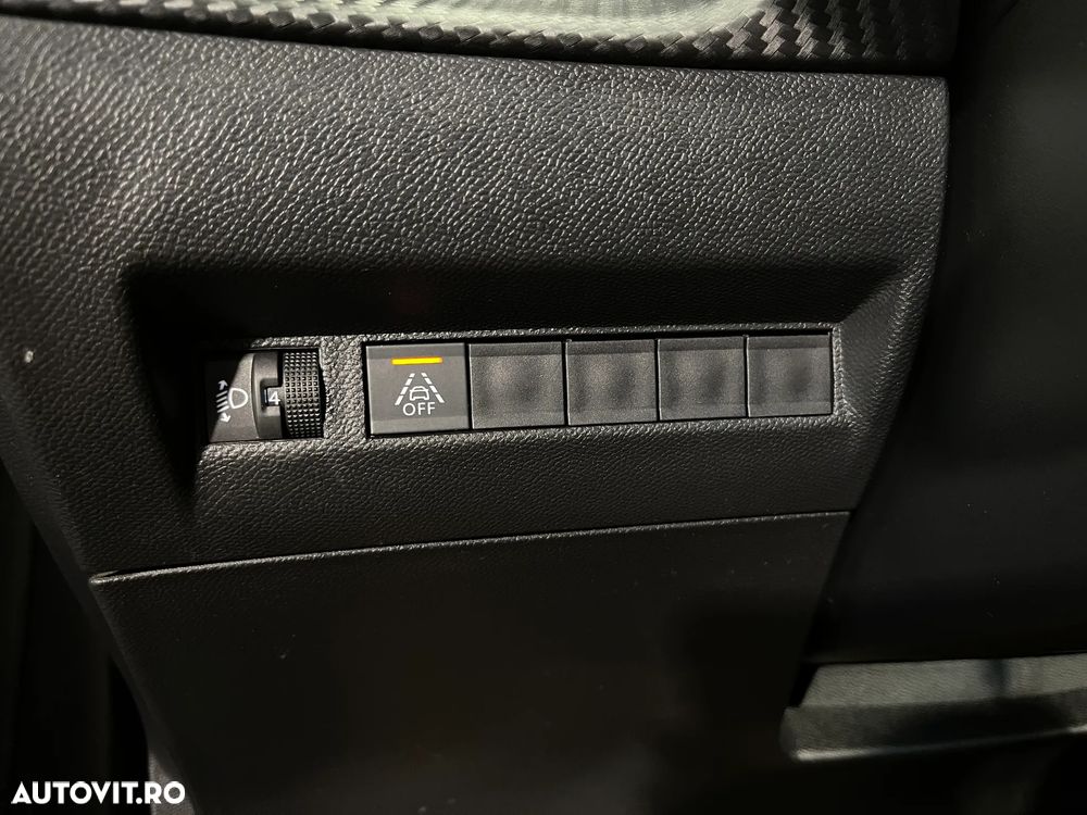 Peugeot 2008 1.2 PureTech BVM6 STT Active Pack - 24