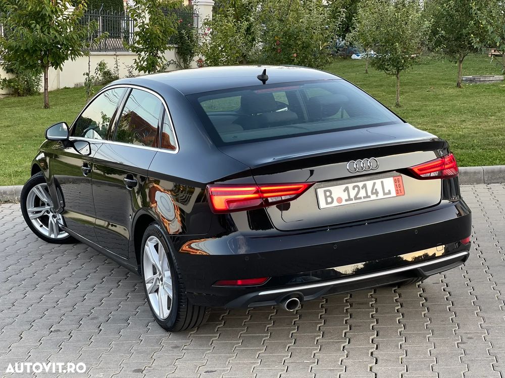 Audi A3 1.6 TDI Sportback S tronic sport - 4