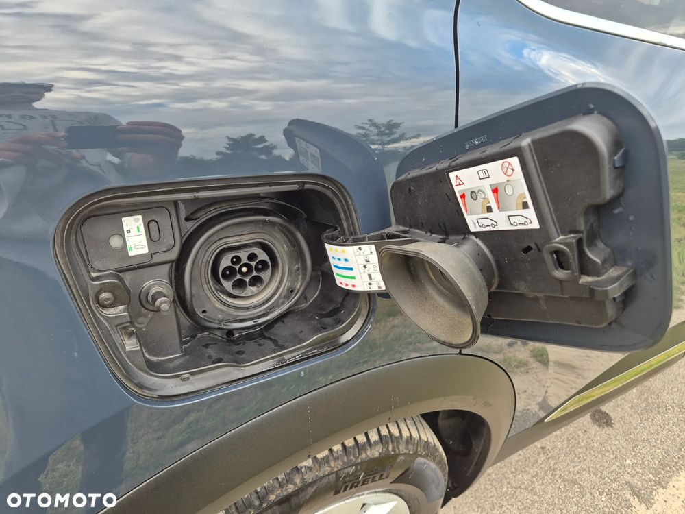 Renault Captur E-TECH 160 INTENS - 34
