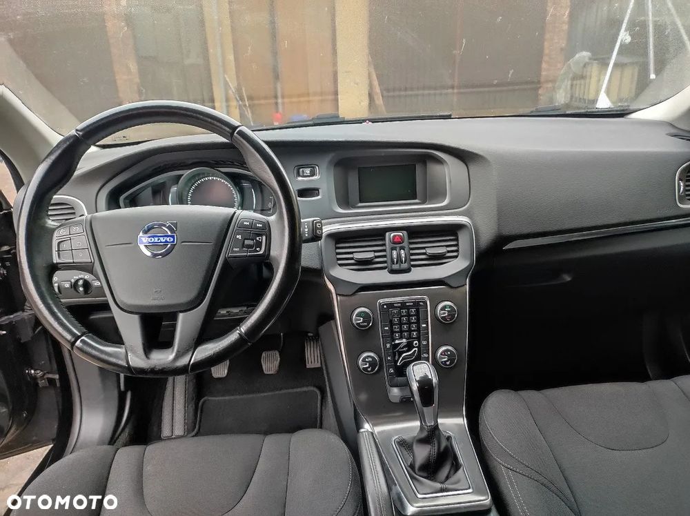 Volvo V40 D2 Kinetic - 6