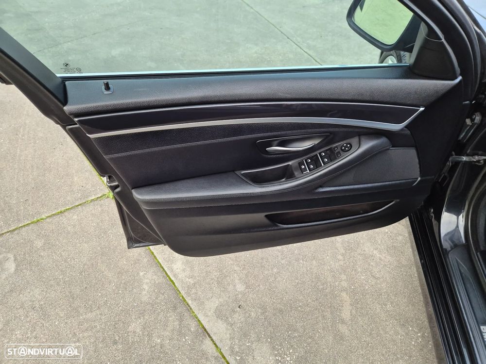 BMW 520 d Line Luxury Auto - 20