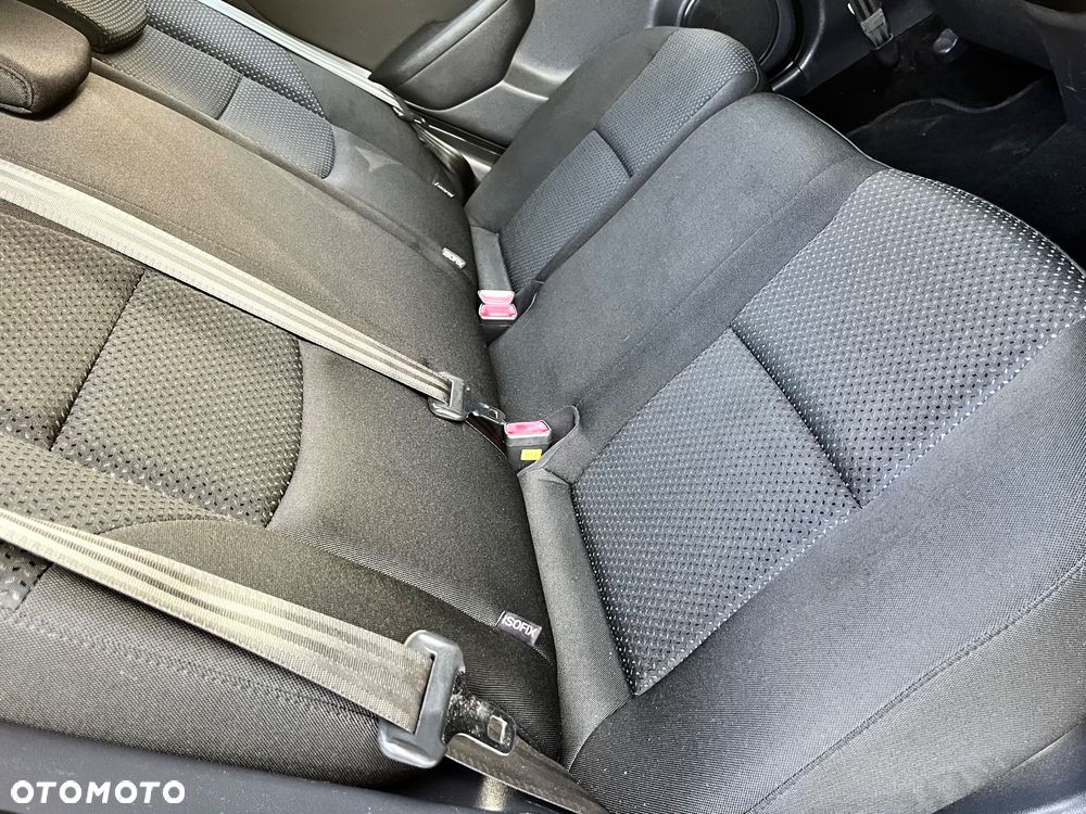 Hyundai i30 1.4 FIFA WM Edition - 12