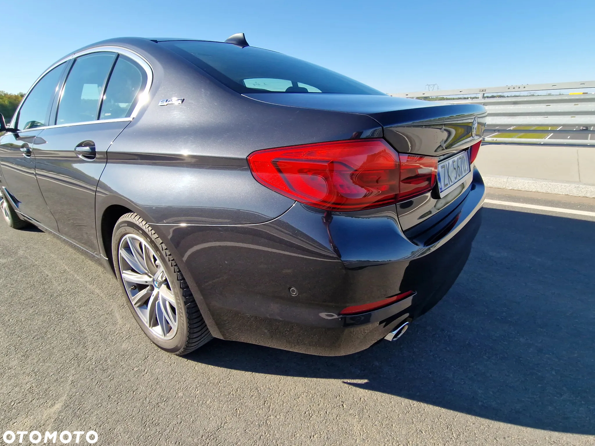 BMW Seria 5 530e iPerformance Luxury Line sport - 8