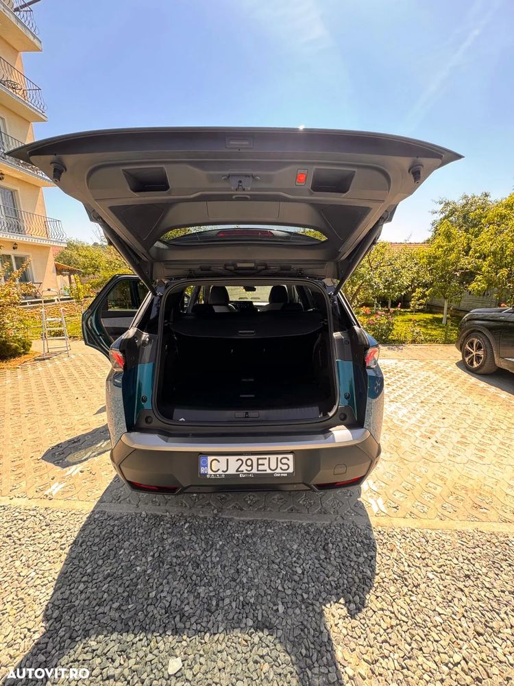 Peugeot 5008 1.2L 136 CP e-DCS6 MHEV GT - 14