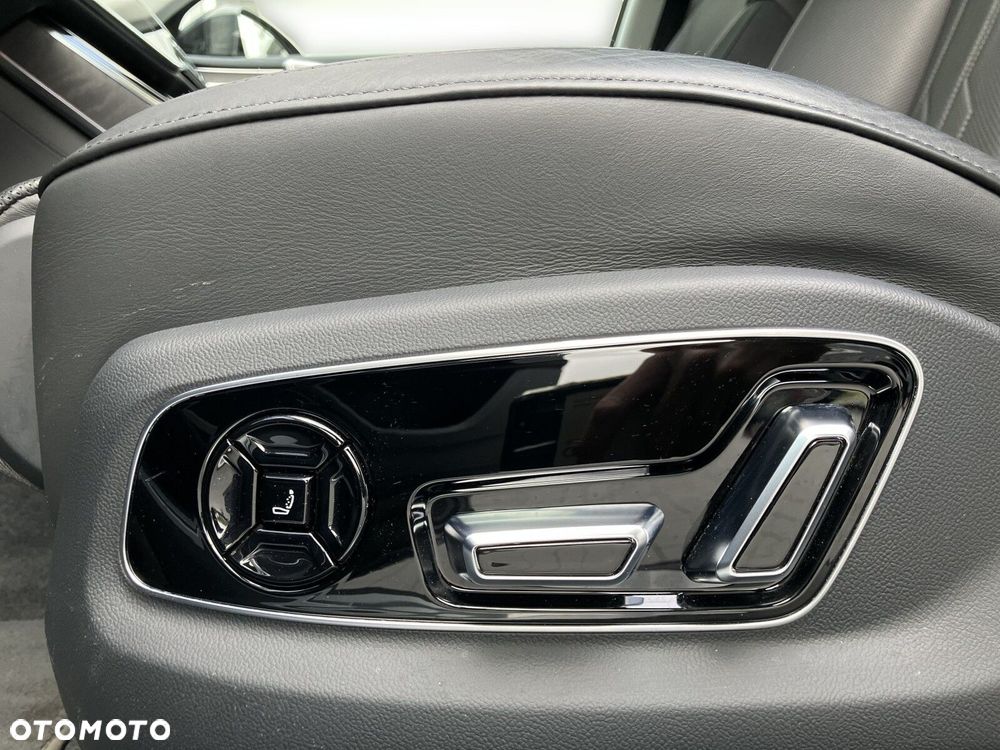 Audi A8 - 14