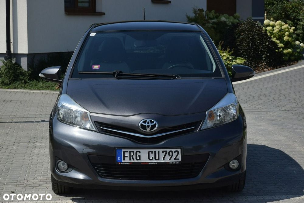 Toyota Yaris 1.33 Prestige - 2