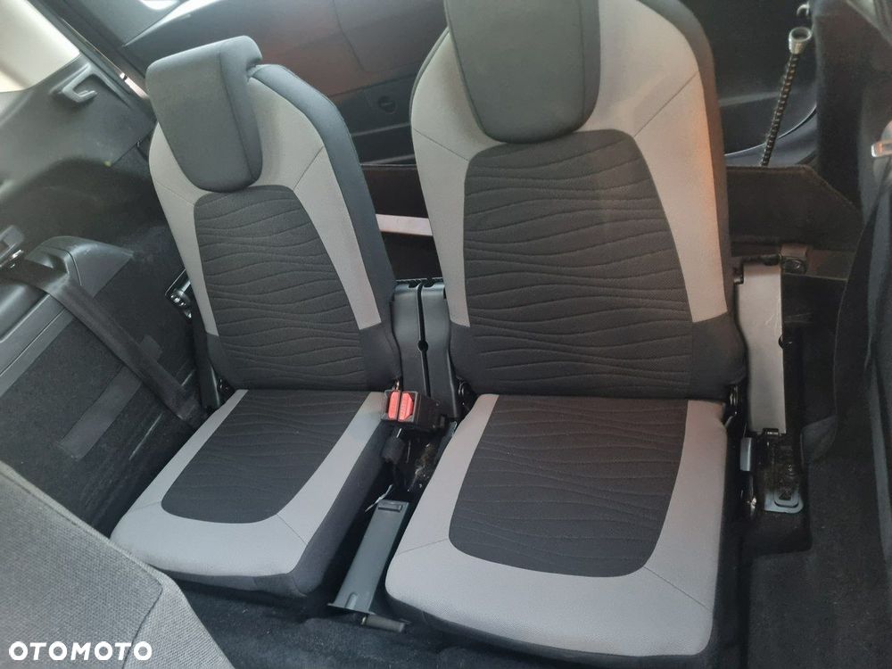 Citroën C4 Grand Picasso - 15