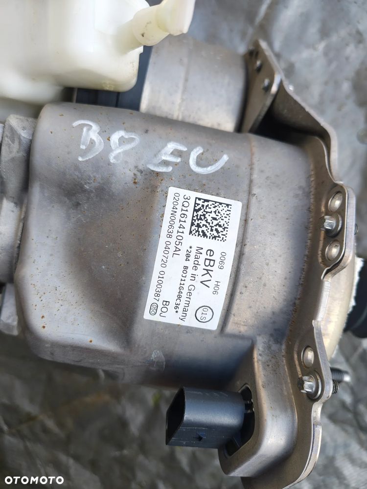 PASSAT B8 Lift serwo 3Q1614105AL pompa hamulcowa - 2