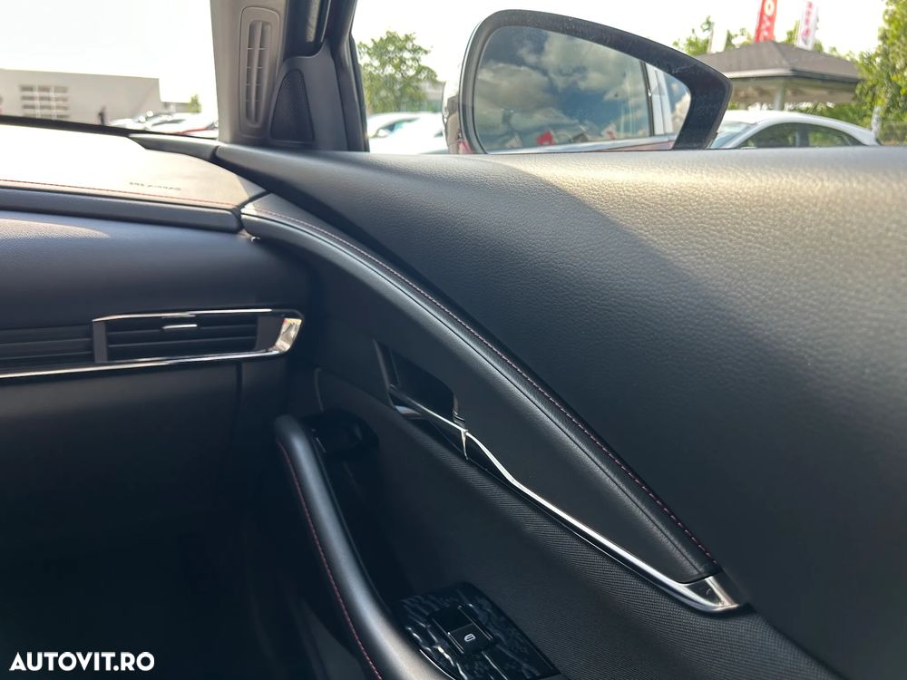 Mazda CX-30 e-SKYACTIV X186 MHEV Homura - 18