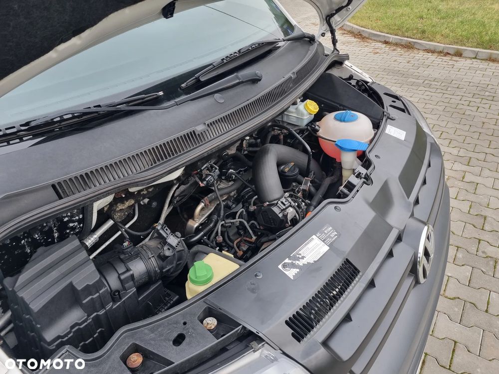 Volkswagen Transporter - 22