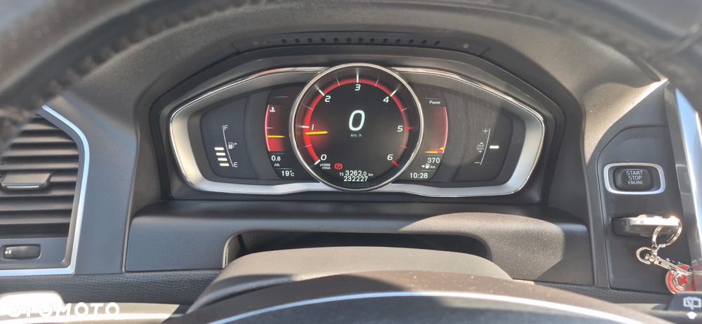 Volvo XC 60 D4 Drive-E R-Design Summum - 8