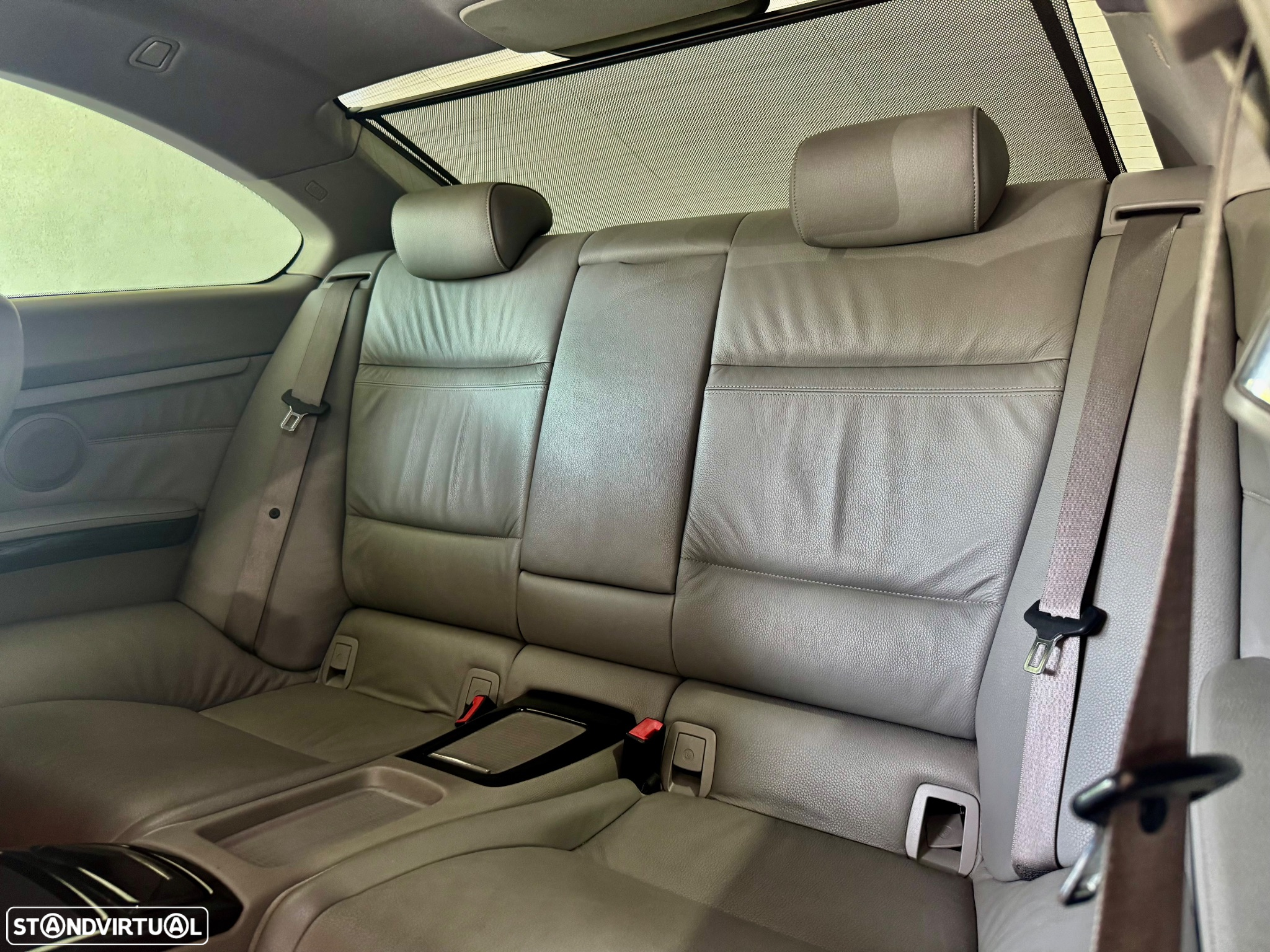 BMW 320 d Coupe - 12