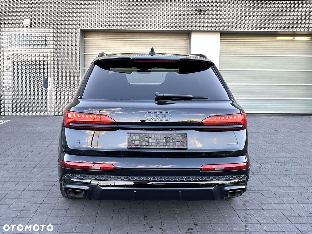 Audi Q7 - 13