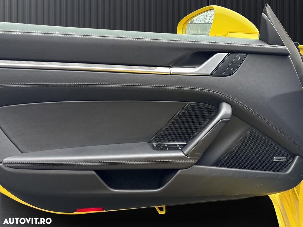 Porsche 911 Carrera S PDK - 24