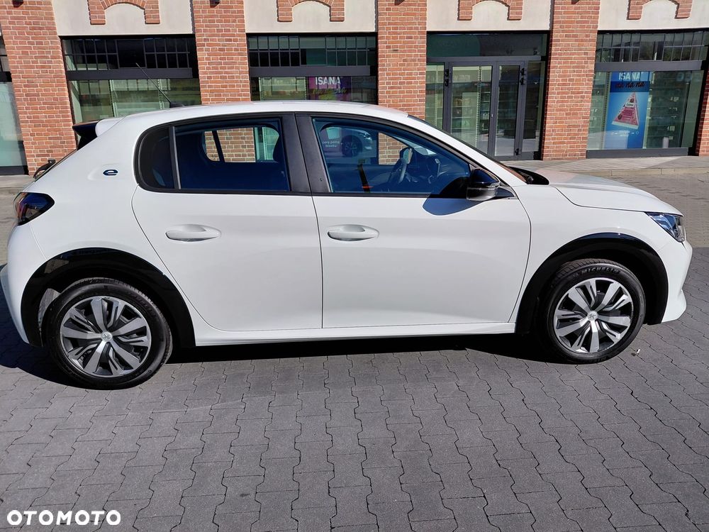 Peugeot 208 50kWh Active - 5