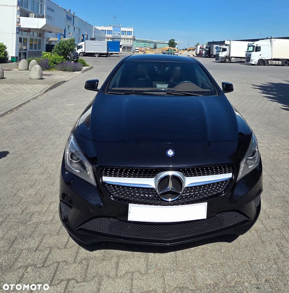 Mercedes-Benz CLA 180 BlueEffICIENCY Edition - 2