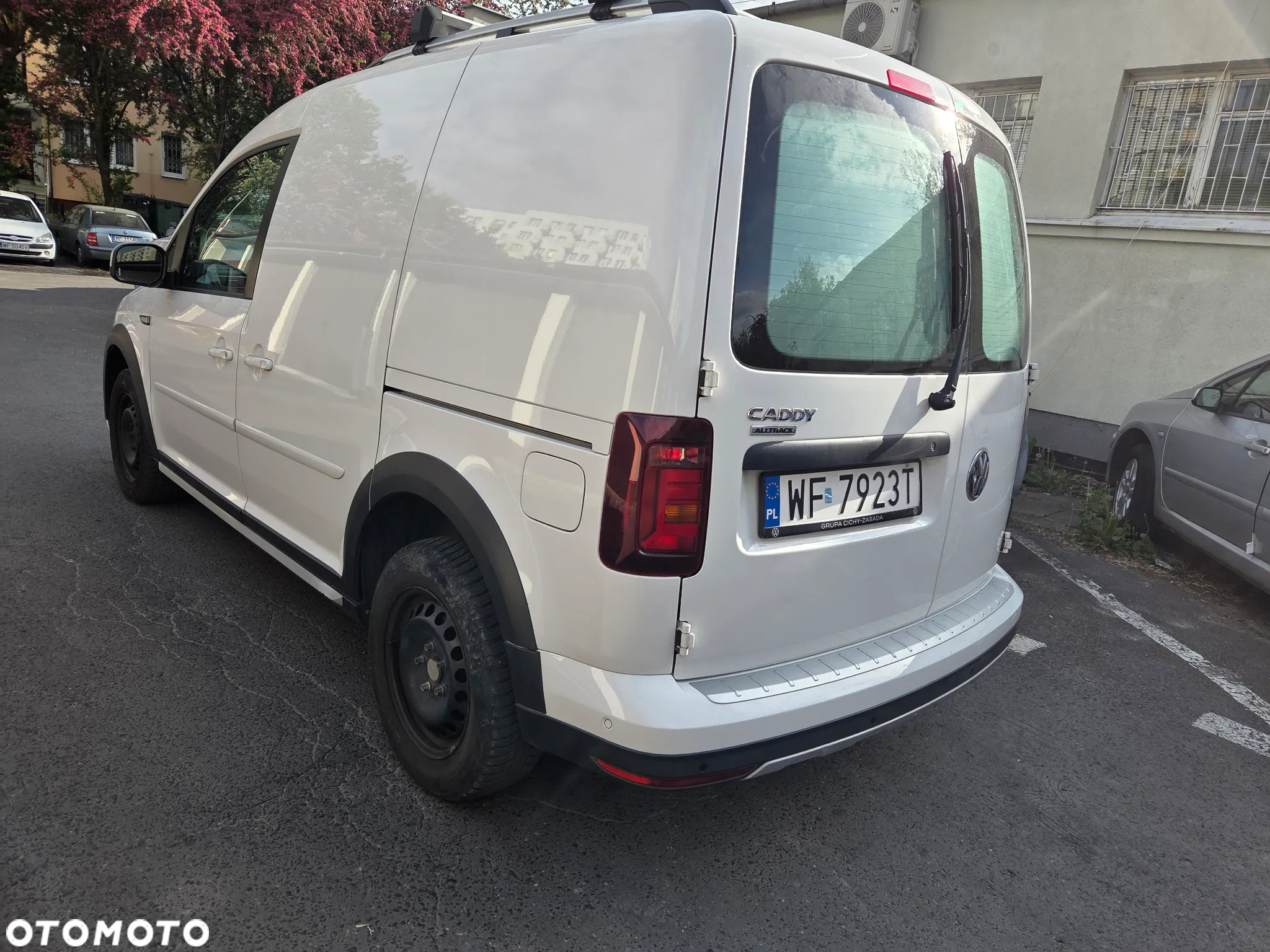 Volkswagen Caddy 2.0 TDI Alltrack DSG - 8