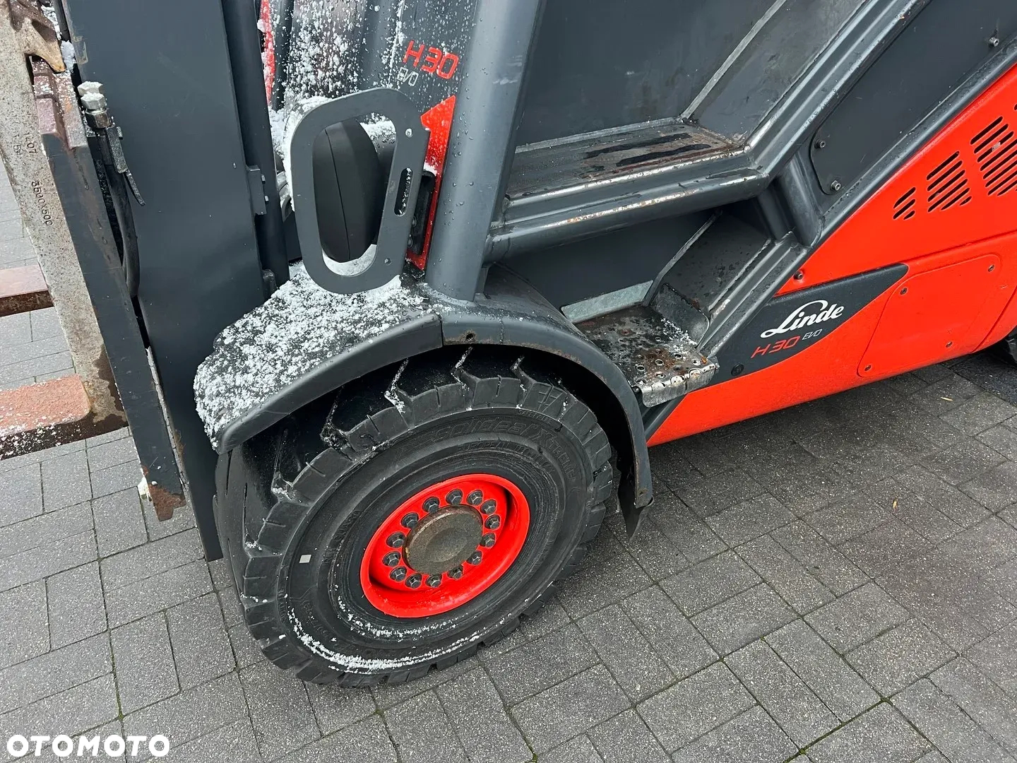 Linde H30T-02 - 6