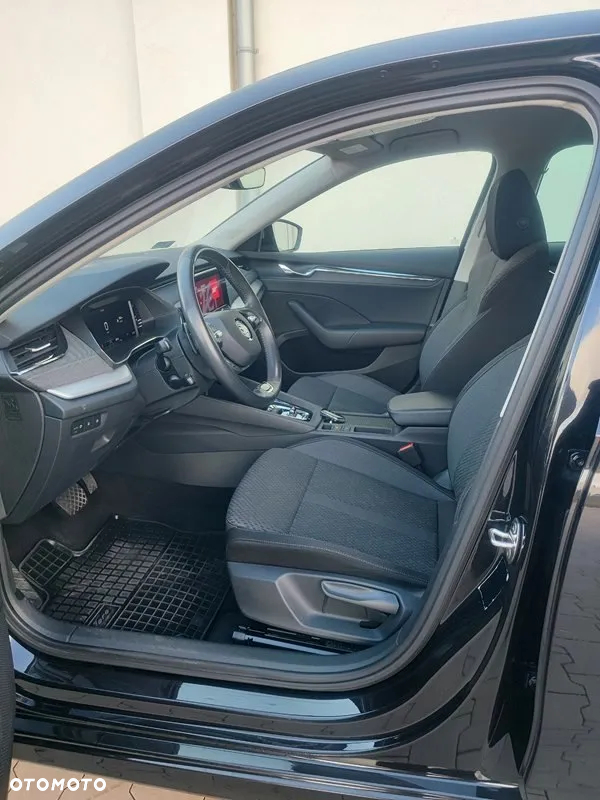 Skoda Octavia 2.0 TDI SCR Style DSG - 19