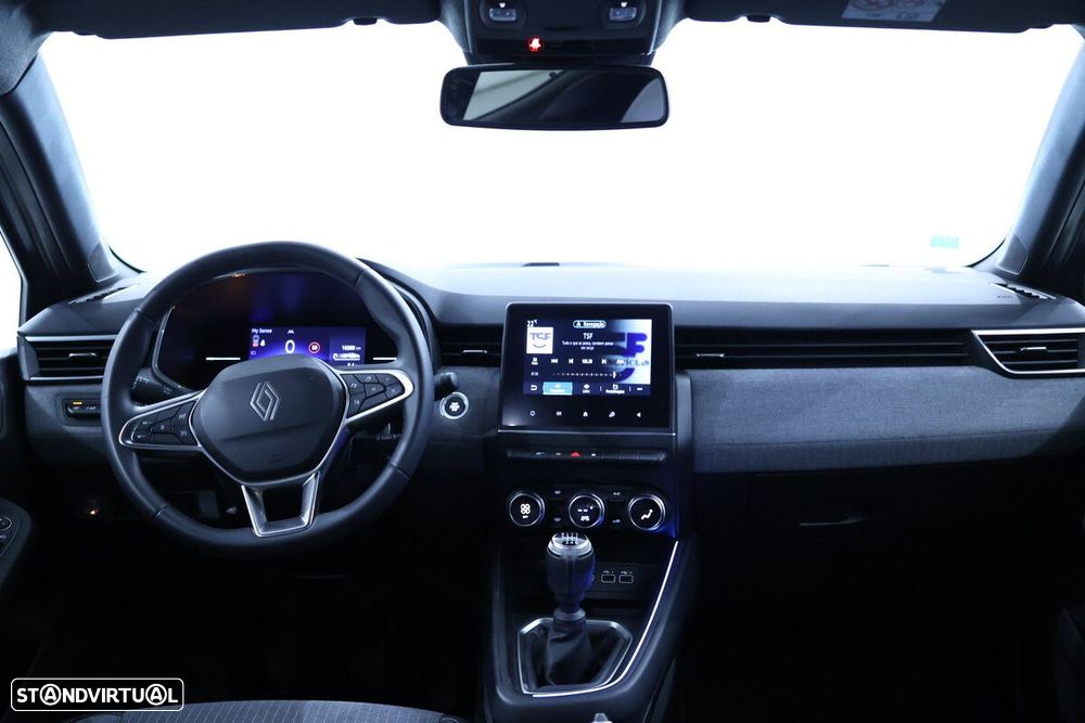 Renault Clio - 21