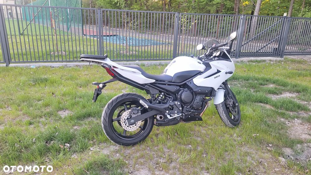 Yamaha XJ - 3