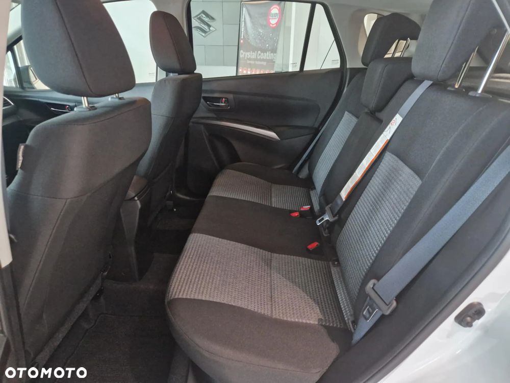 Suzuki SX4 S-Cross - 10