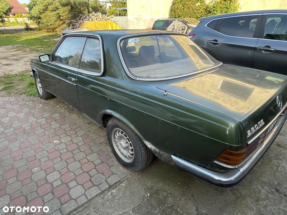 Mercedes-Benz W123 - 3