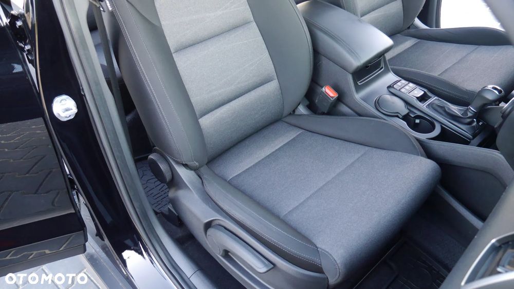 Hyundai Tucson blue 2.0 CRDi 4WD Style - 30