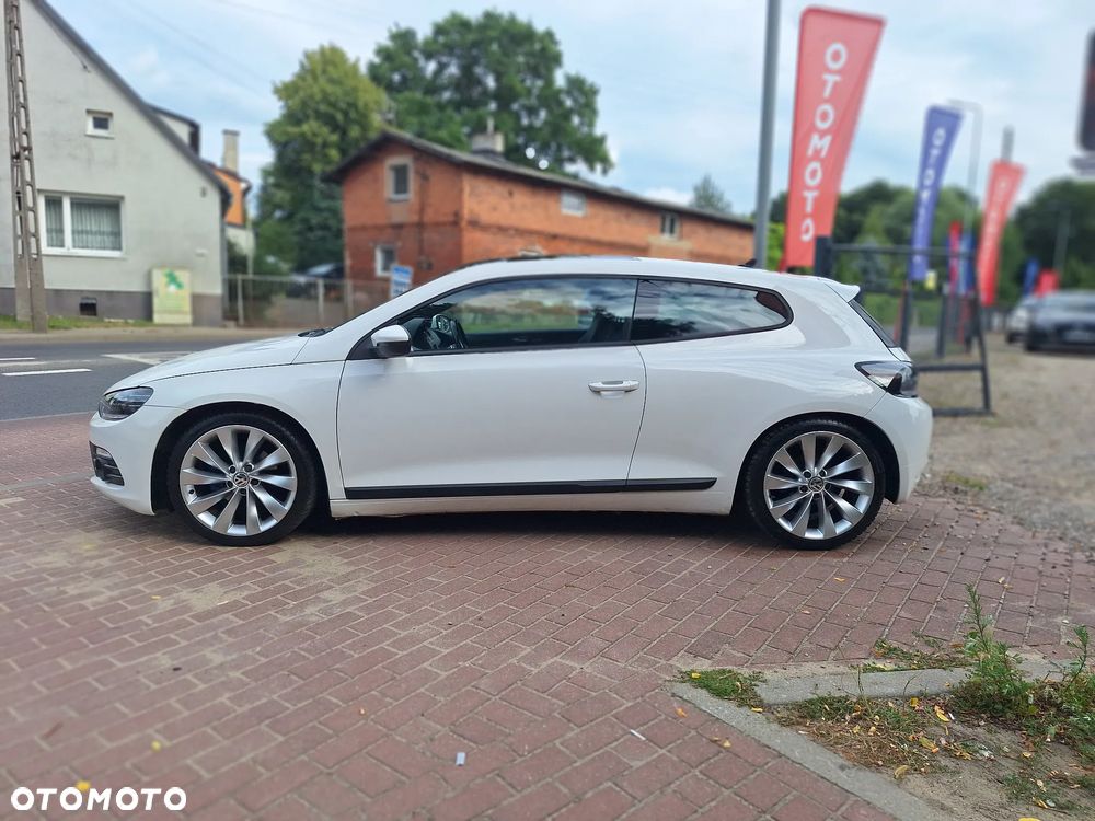 Volkswagen Scirocco - 8