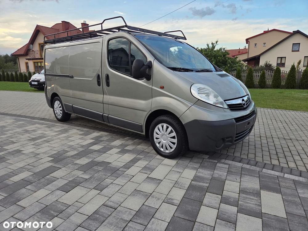 Opel VIVARO LONG KLIMA ORYGINAŁ PRZEBIEG SPRAWNY ZADBANY FULL OPCJA DOPOSAŻONY - 3