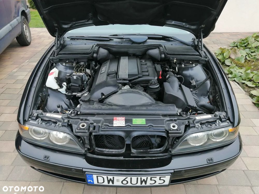 BMW Seria 5 520i Touring - 19