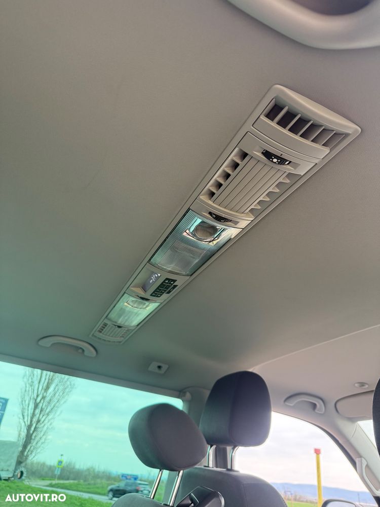 Volkswagen Transporter - 16