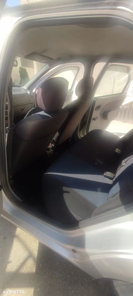 Dacia Logan 1.4 MPI Laureate - 8