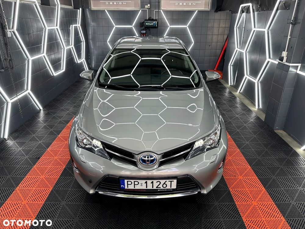 Toyota Auris - 13