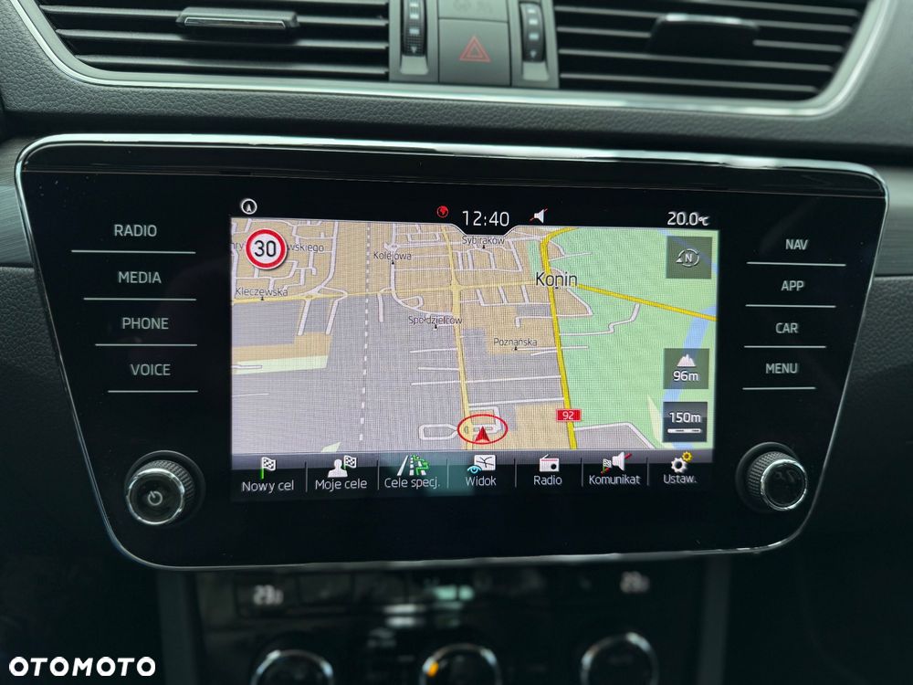 Skoda Superb 2.0 TDI DSG Ambition - 25