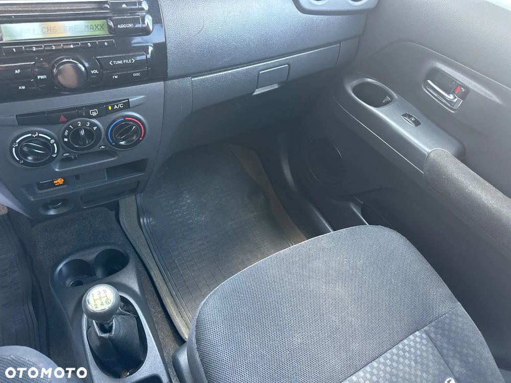Daihatsu Materia - 2