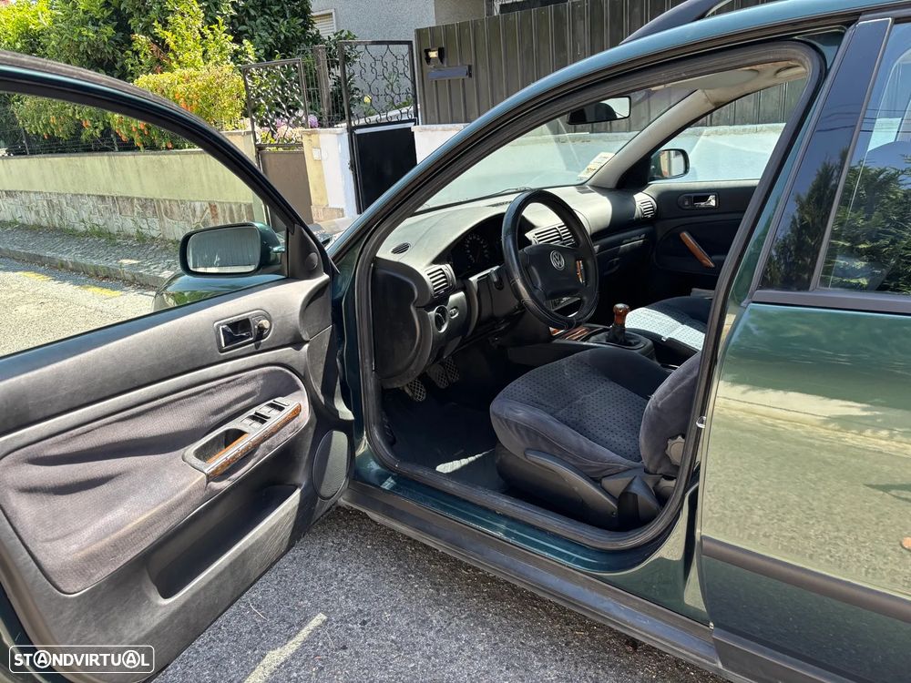 VW Passat Variant 1.9 TDi Confortline - 5