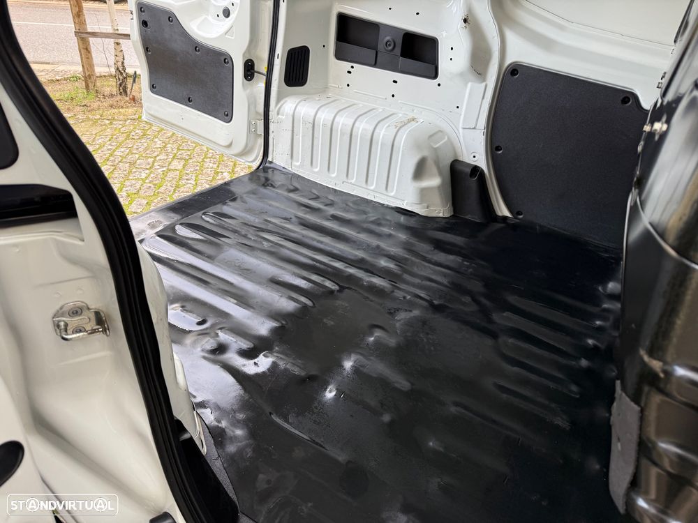 Fiat FIORINO 1.3 M-JET - Iva Dedutivel !! - 7