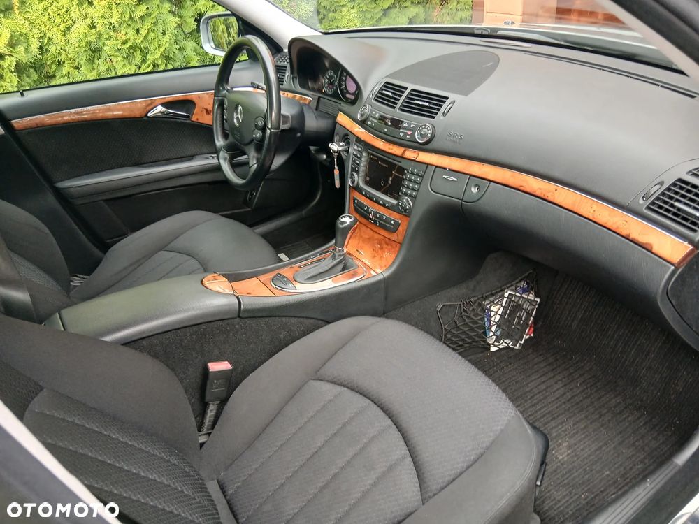 Mercedes-Benz Klasa E 280 CDI 4-Matic Elegance - 14