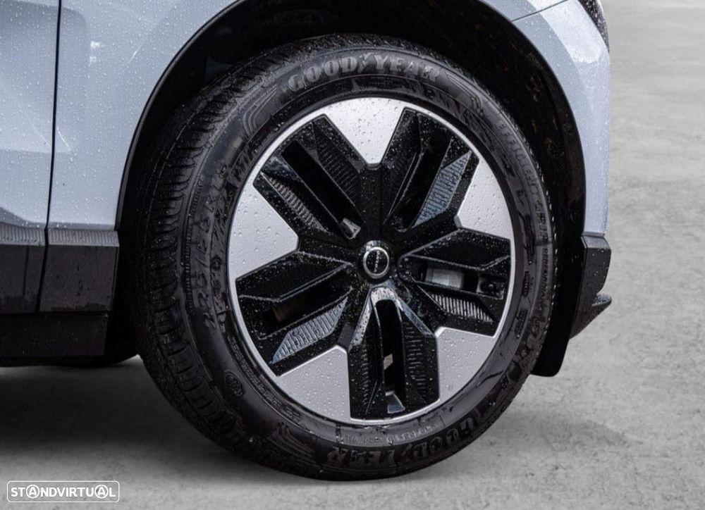 Volvo EX30 69 kWh Single Motor Extended Range Plus - 4