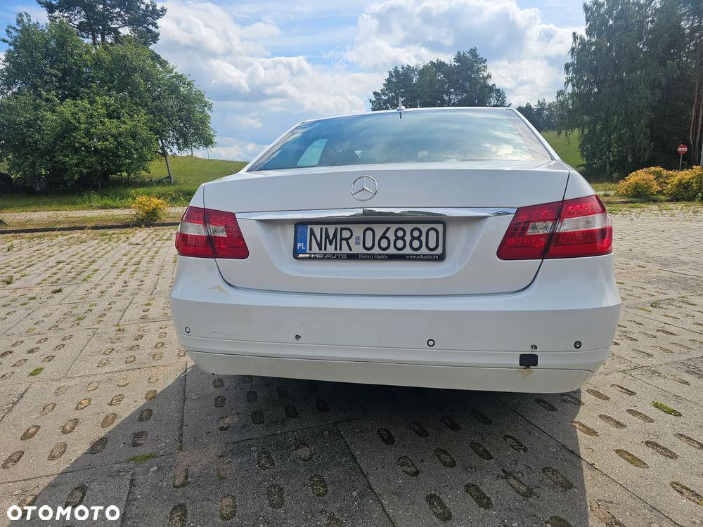 Mercedes-Benz Klasa E 200 BlueTEC 7G-TRONIC - 11
