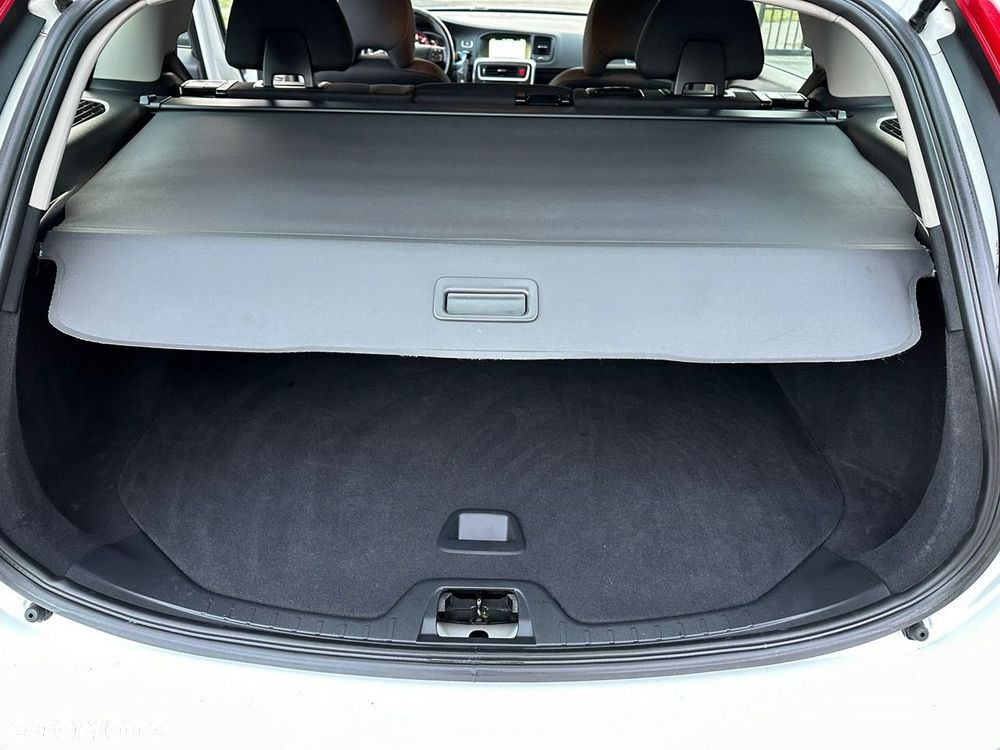 Volvo V60 - 10