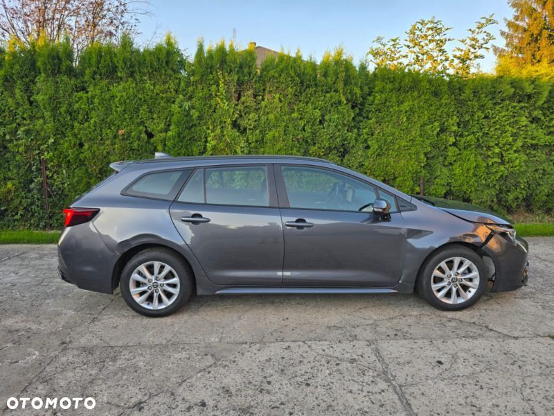 Toyota Corolla 1.8 Hybrid Comfort - 8