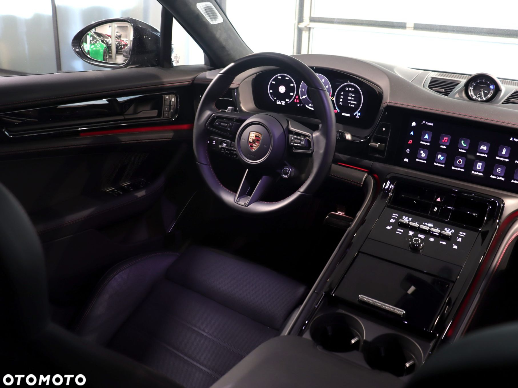 Porsche Panamera GTS - 18